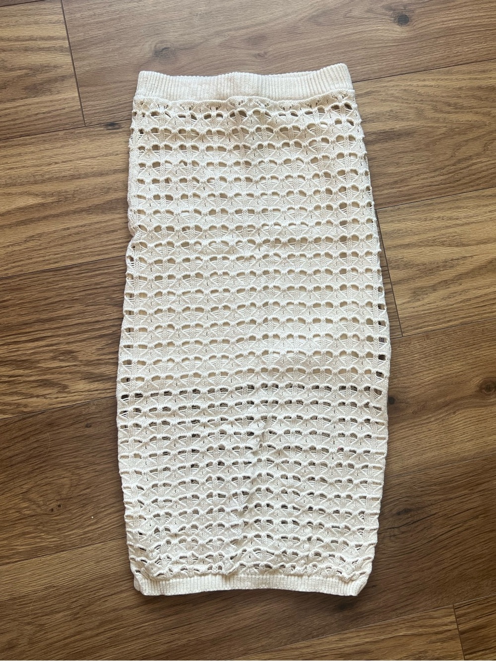 Freshman 1996 Cream Crochet Midi Pencil Skirt